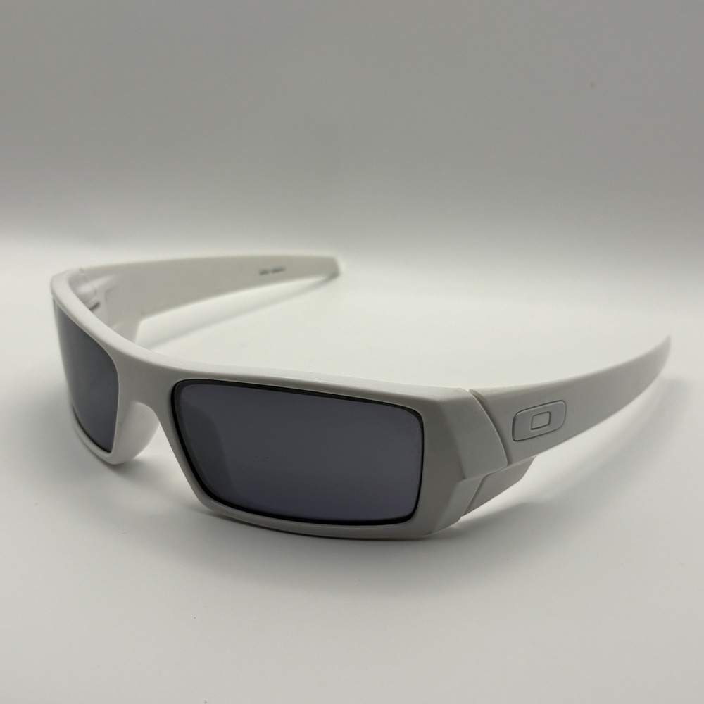 Oakley Gascan 03-474 Sunglasses 60-16 White Frame Retro Classic